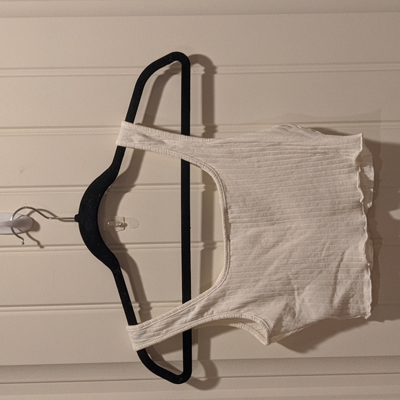 Shein crop top - Picture 2 of 2